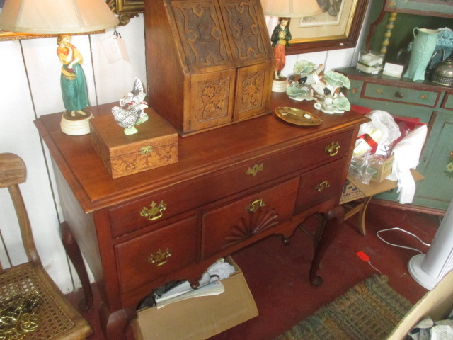 Thanksgiving Saturday Estate Auction and More - IMG_3090.JPG