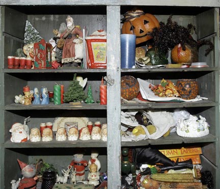 Mary L Weisfeld Living Estate Collection Abingdon Va. - Early_Holiday_items.jpg