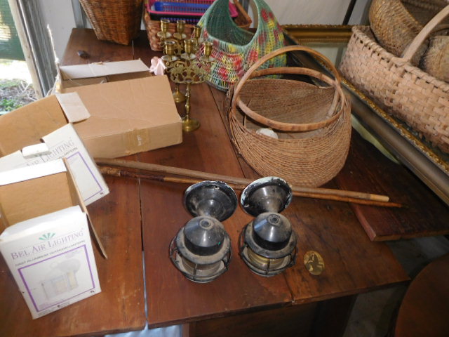 Large Early Antiques Collection of Tom and Sally Chiles Shelburne       SURGOINSVILLE, TN - DSCN2231.JPG