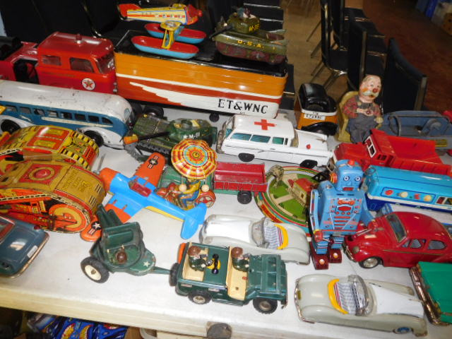 The Dave Berry Toy Auction - DSCN9779.JPG