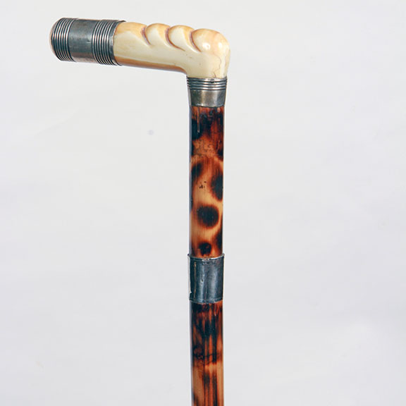 Upscale Cane Collections Auction - 48_1.jpg