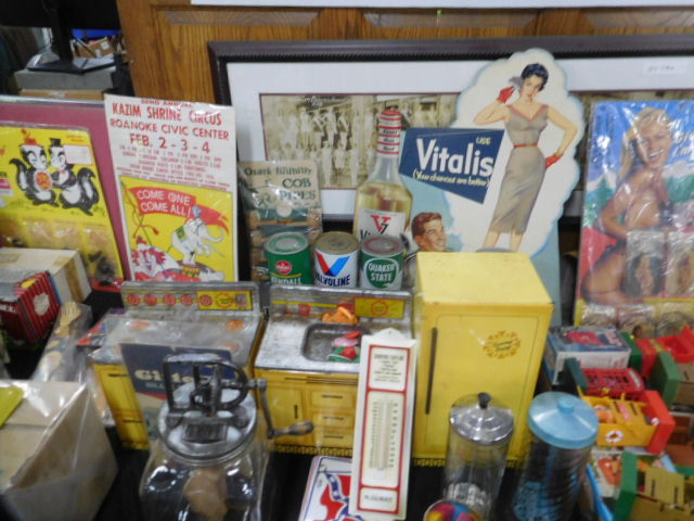 Country Store, Advertising, Toys, 1973 Suzuki Rv125,gas item, and much more The W.F, lifetime collection Absolute Auction - DSCN9759.JPG