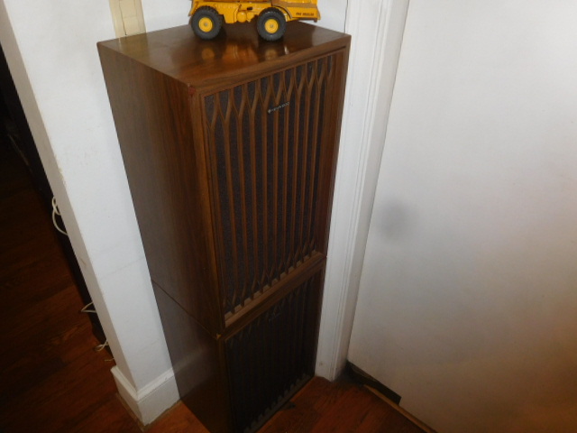 Judith Gregory Estate Auction - DSCN9795.JPG