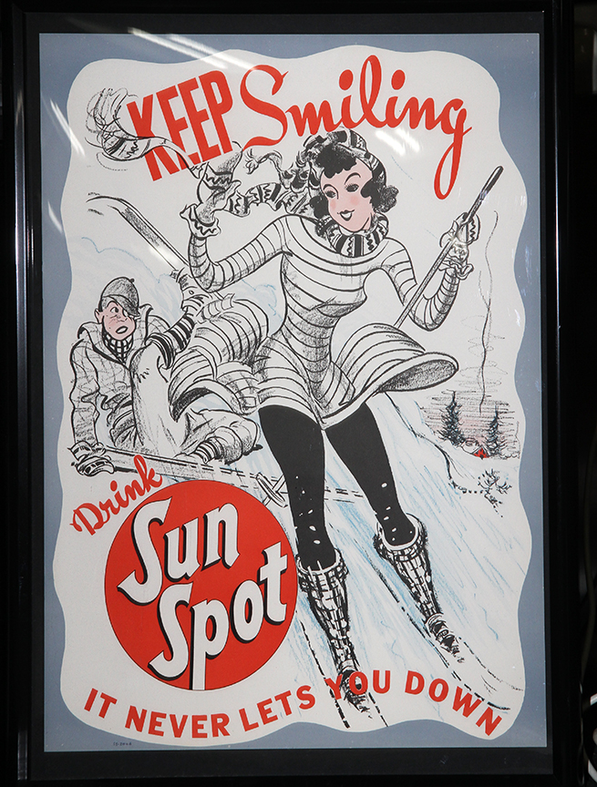 Ken Depew Country Store Collection, Auto Tags and Toppers,Toys, Advertising and More Auction - 9307.jpg