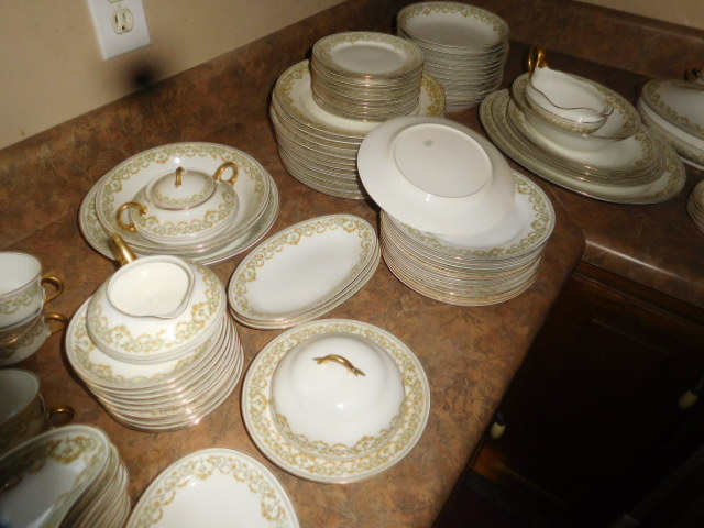 Teegarden Absolute Estate Auction Bristol - DSCN0039.JPG