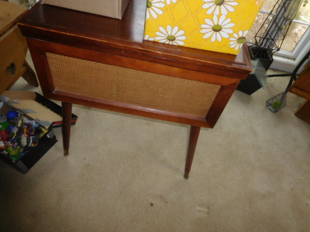 Teegarden Absolute Estate Auction Bristol - DSCN9973.JPG